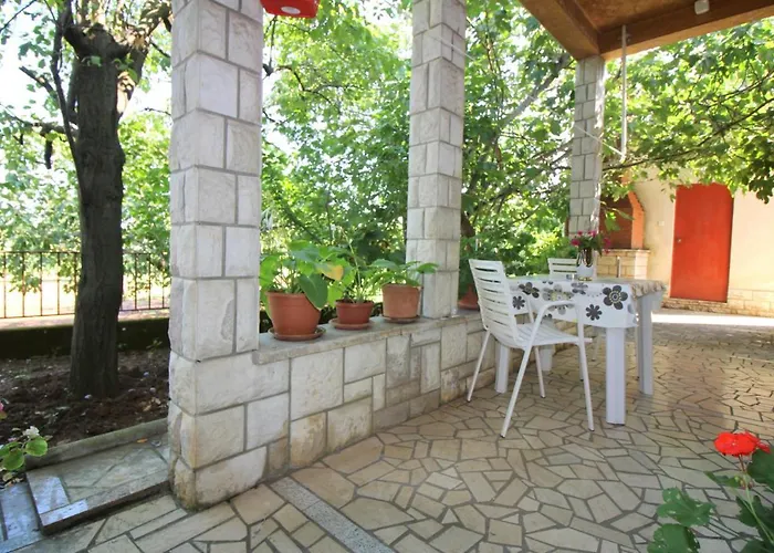 Apartament Franjo Near Center *